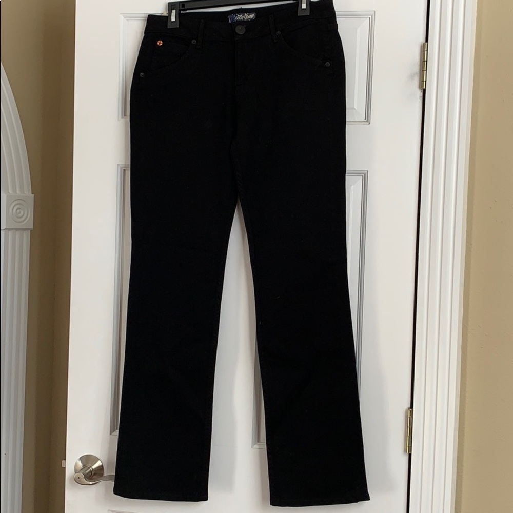Hudson black jeans. Size 30. NWT! Great jeans!!